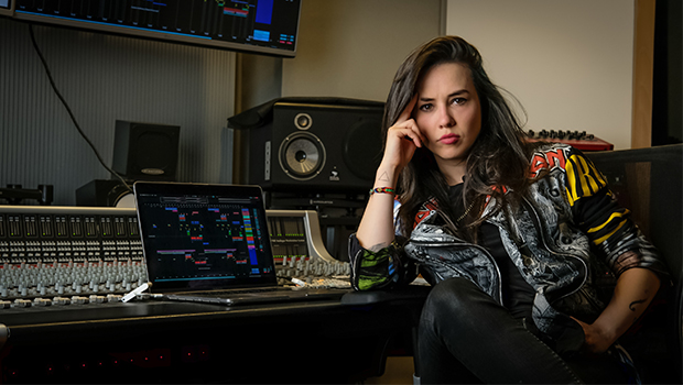 Estudio de Grabacion CDMX Ciudad de Mexico DF Artista Portafolio Mariana BO